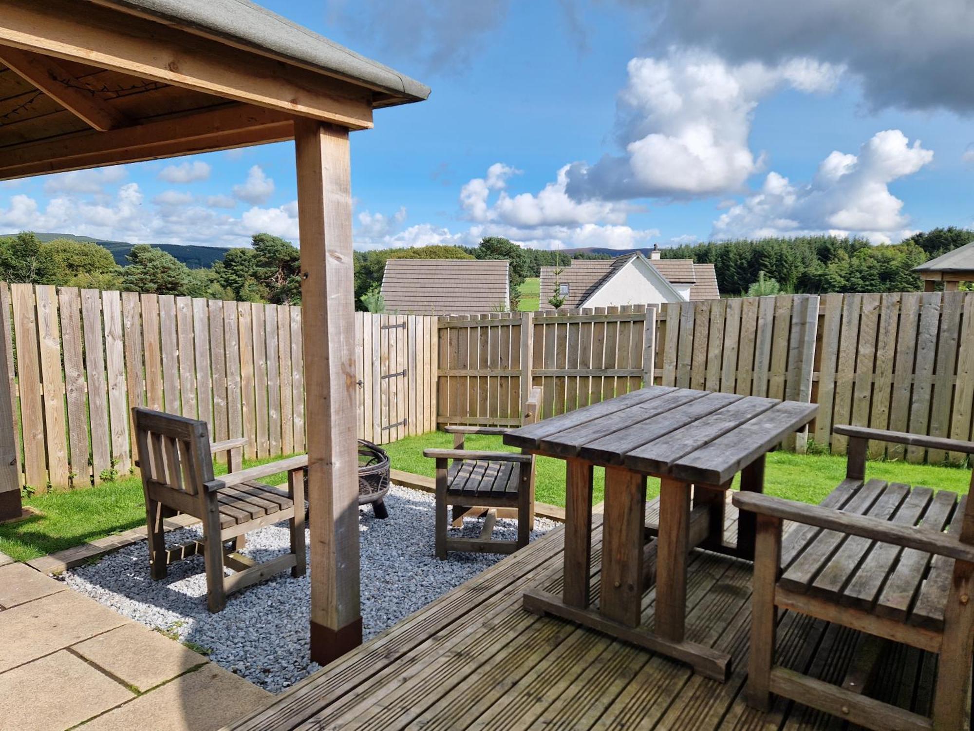 Hillside Havens Villa Dufftown Exterior foto