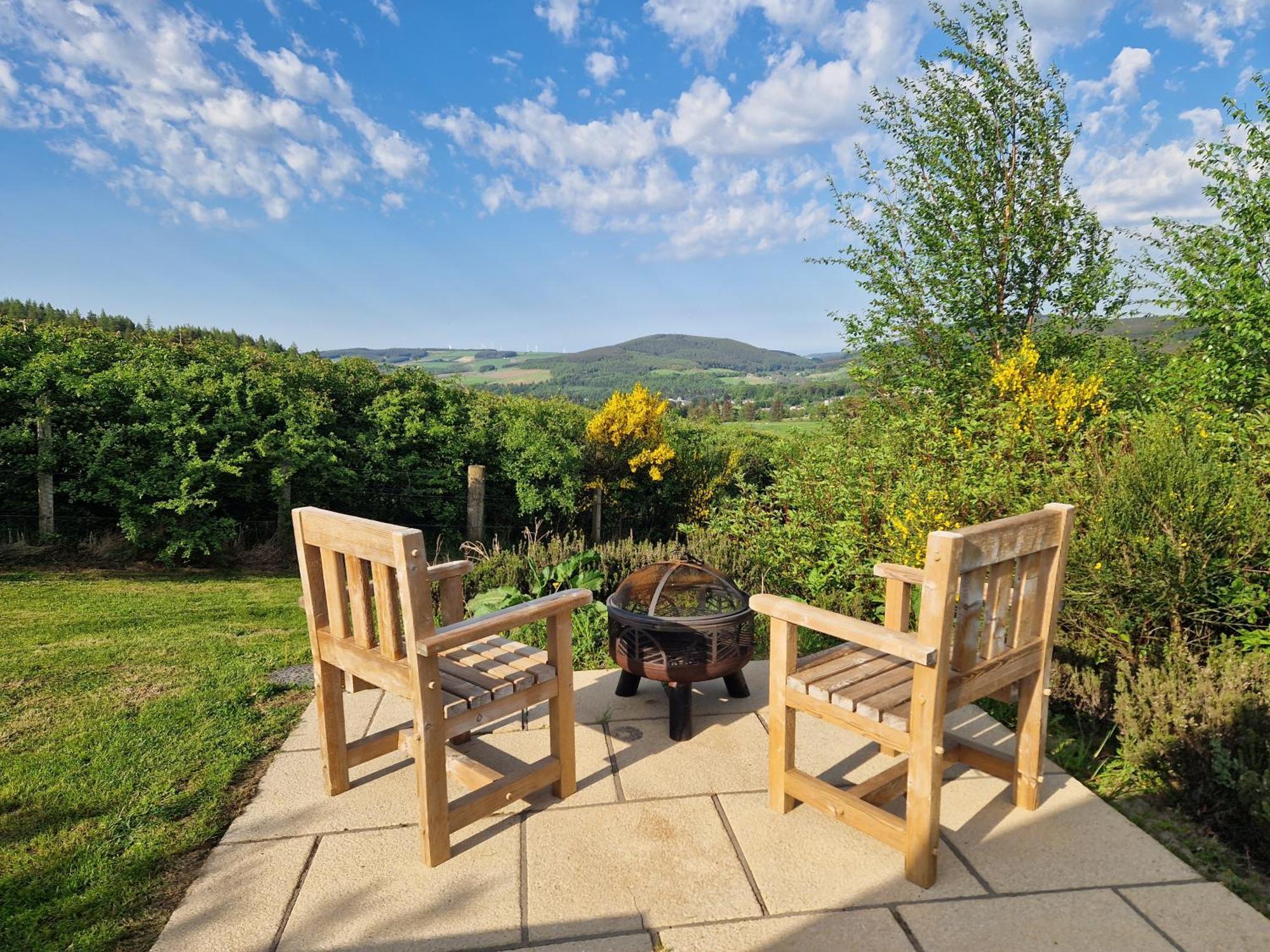 Hillside Havens Villa Dufftown Exterior foto